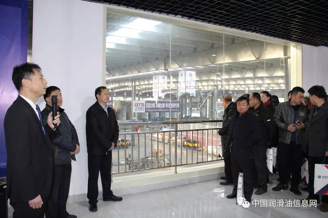 五十余位企業(yè)家組團(tuán)走進(jìn)奧吉星，共探化工產(chǎn)業(yè)鏈升級(jí)新路徑